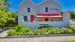 10 Luxury Weekend Escapes from Cape Town